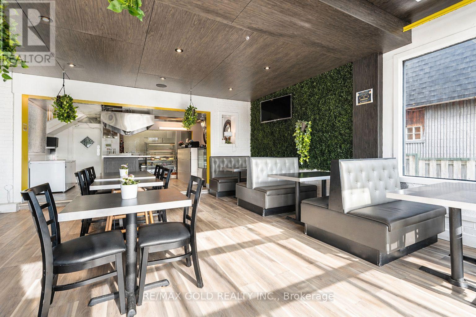 5448 Victoria Avenue, Niagara Falls, Ontario  L2G 3L2 - Photo 6 - X13012468