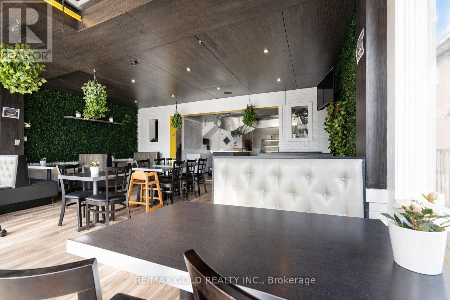 5448 Victoria Avenue, Niagara Falls, Ontario  L2G 3L2 - Photo 11 - X13012468