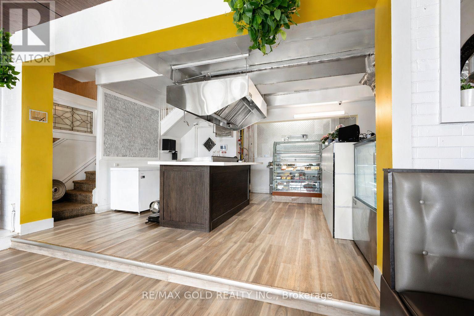 5448 Victoria Avenue, Niagara Falls, Ontario  L2G 3L2 - Photo 13 - X13012468