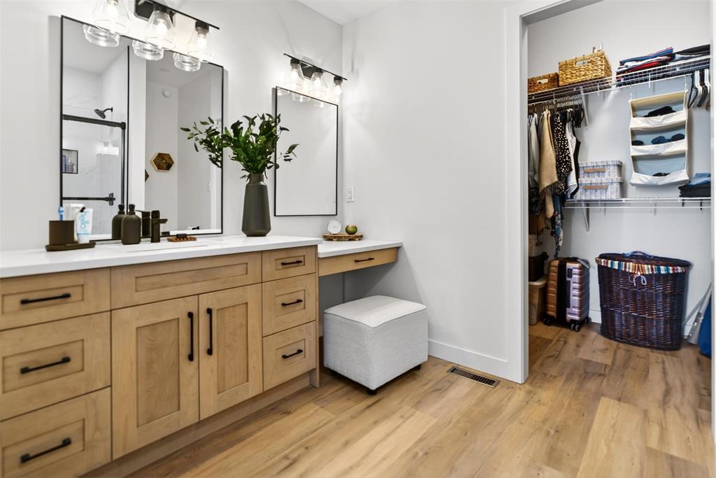 2 Murano Cove, Steinbach, Manitoba  R5G 2W1 - Photo 18 - 202607740