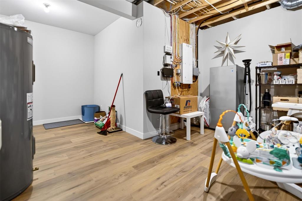 2 Murano Cove, Steinbach, Manitoba  R5G 2W1 - Photo 29 - 202607740