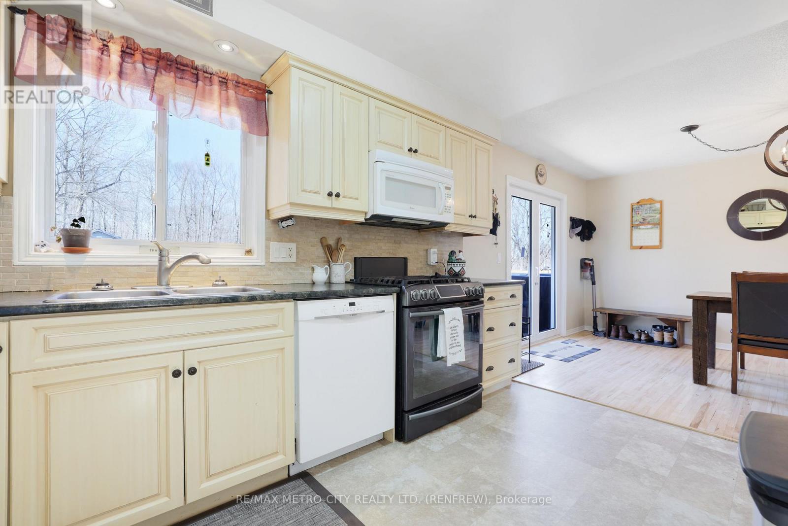 1513b Whelan Road, Admaston/bromley, Ontario  K7V 3Z7 - Photo 16 - X13016584