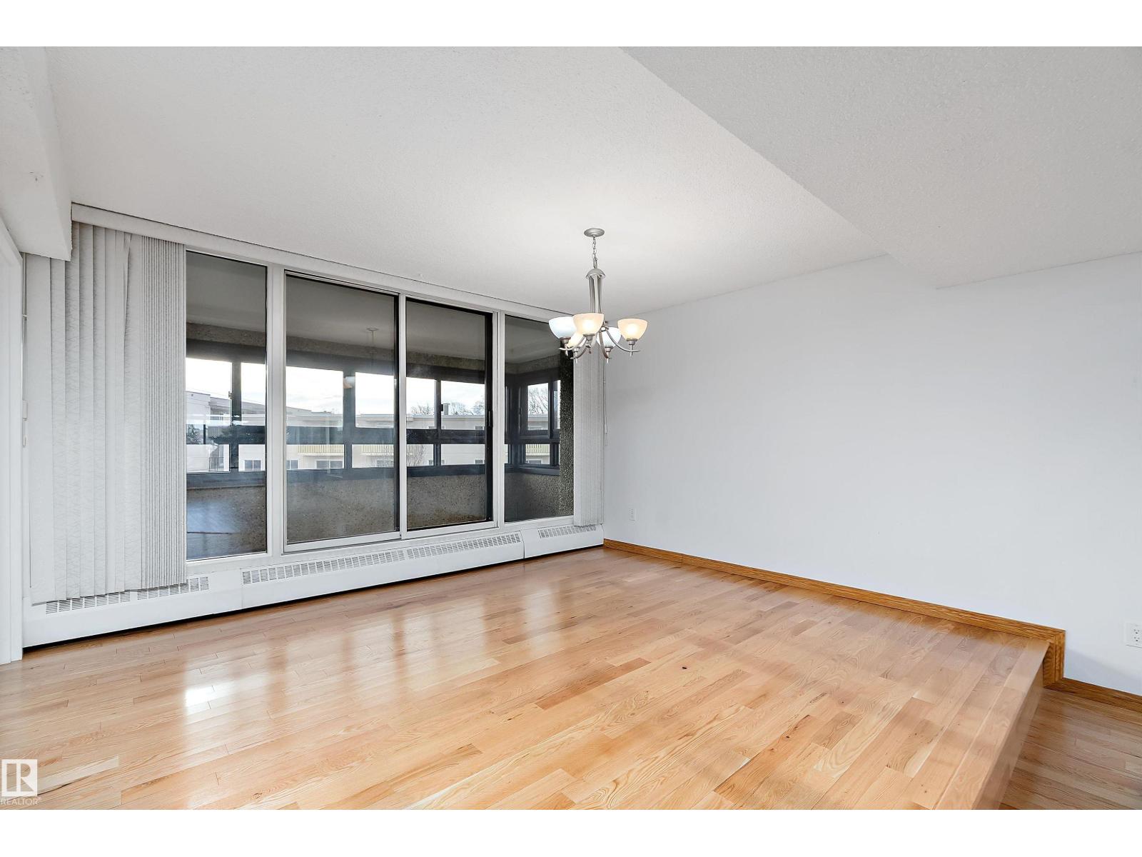 #203 9929 Saskatchewan Dr NW, Edmonton, Alberta  T6E 5J9 - Photo 18 - E4473462