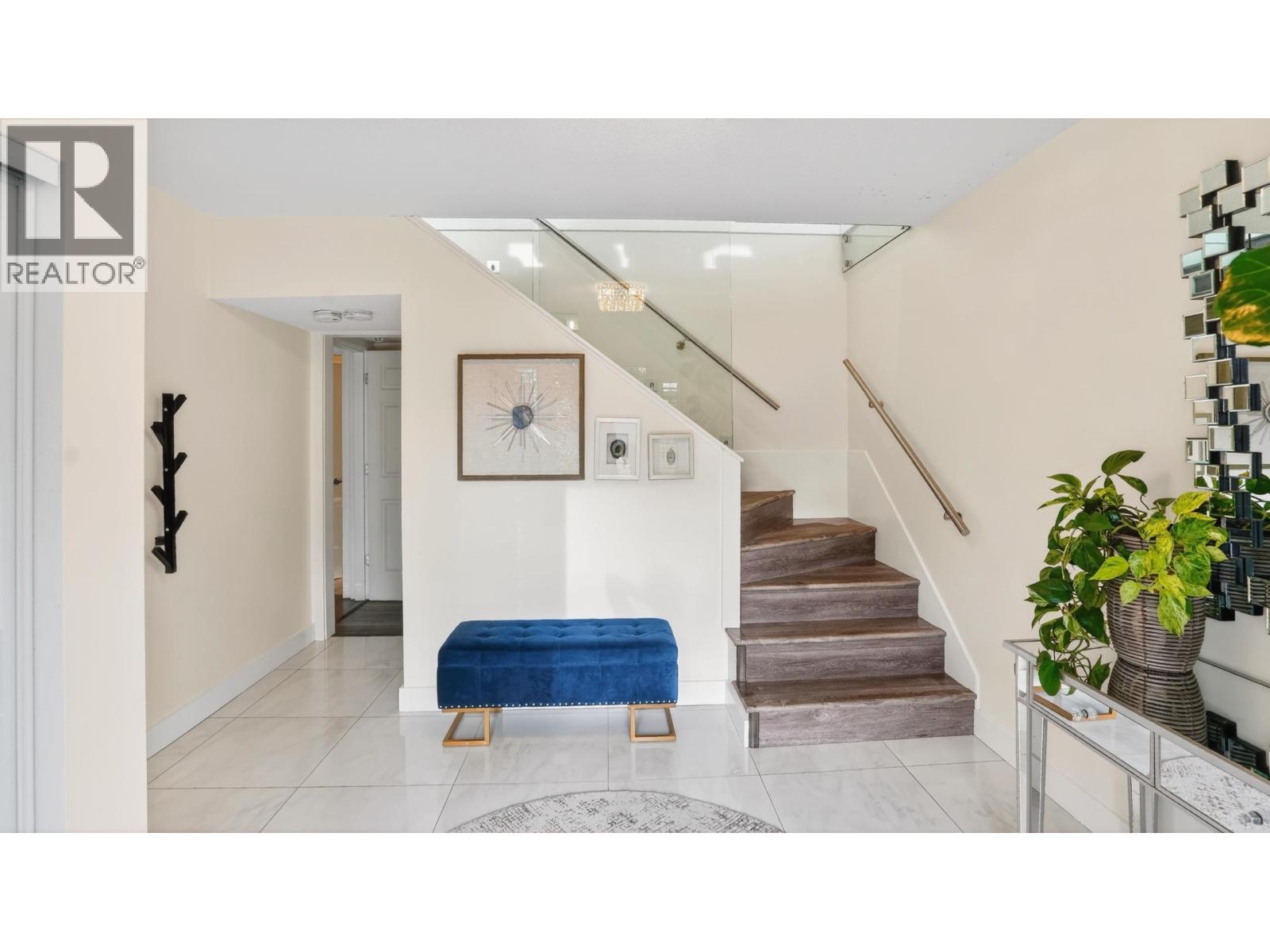 668 Alpine Court, North Vancouver, British Columbia  V7R 2L8 - Photo 25 - R3113607