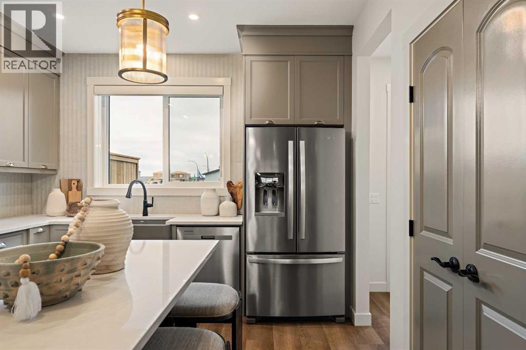 193 Silver Spruce Road Sw, Calgary, Alberta  T2X 6L3 - Photo 10 - A2302366