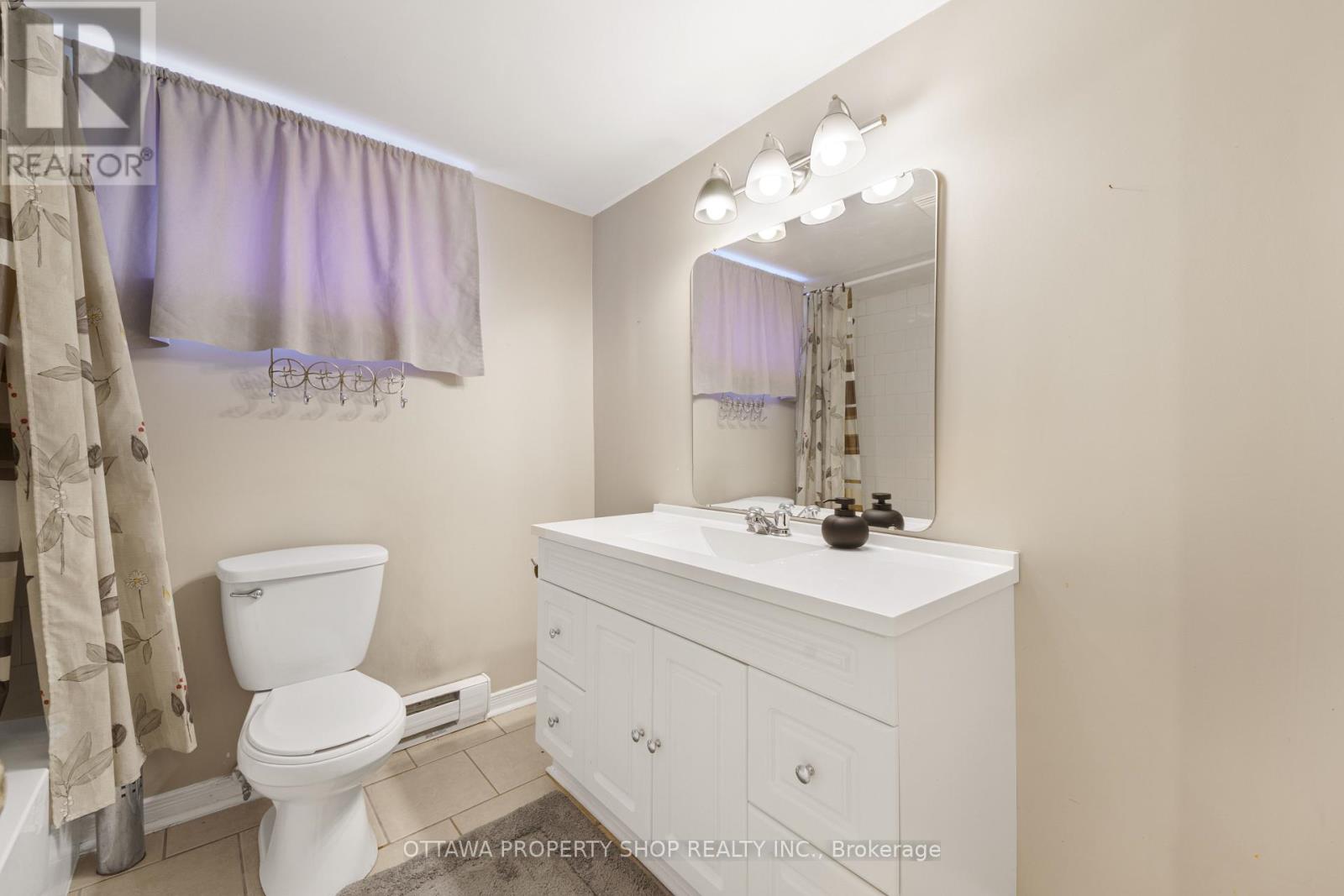 1652 Chene Street, Clarence-Rockland, Ontario  K4K 1K5 - Photo 15 - X13022850