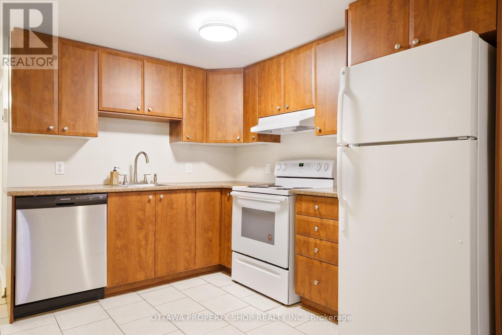 1652 Chene Street, Clarence-Rockland, Ontario  K4K 1K5 - Photo 6 - X13022850