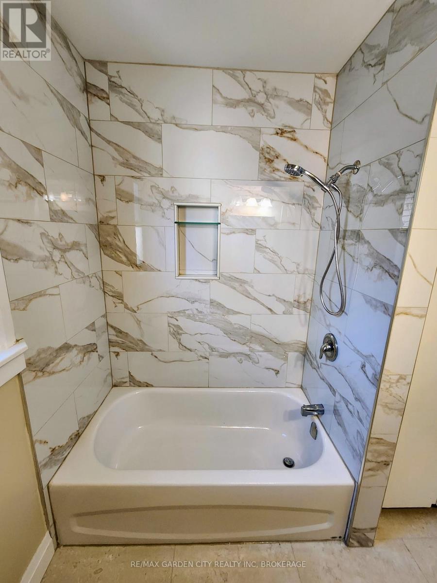 One - 75 Thomas Street, St. Catharines, Ontario  L2R 6M4 - Photo 11 - X13022836