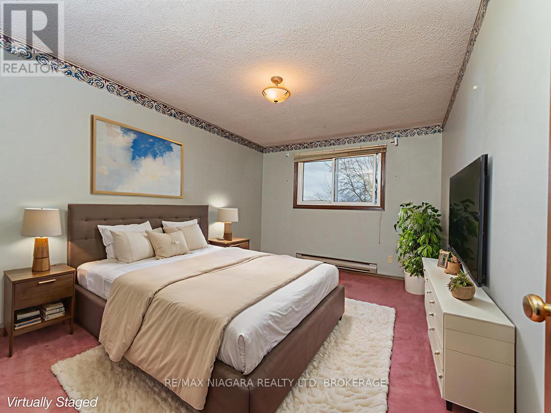 26 Lampman Crescent, Thorold, Ontario  L2V 4K7 - Photo 14 - X13022858