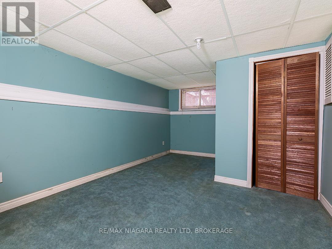 26 Lampman Crescent, Thorold, Ontario  L2V 4K7 - Photo 23 - X13022858