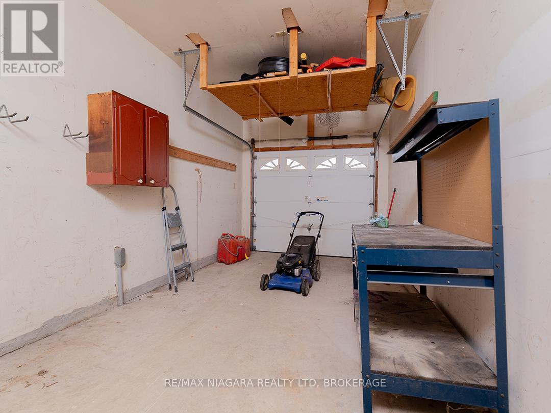 26 Lampman Crescent, Thorold, Ontario  L2V 4K7 - Photo 26 - X13022858