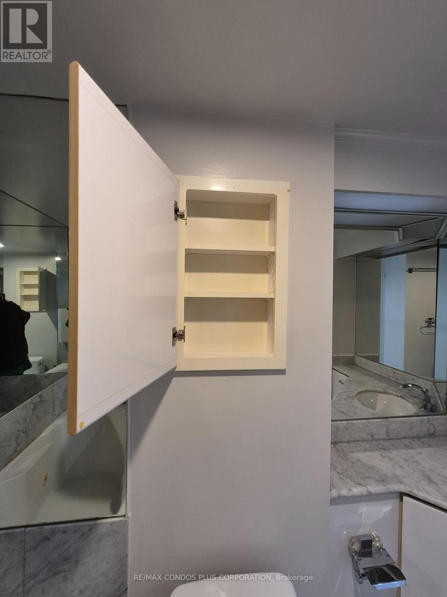 3013 - 38 Elm Street, Toronto, Ontario  M5G 2K5 - Photo 11 - C13022842