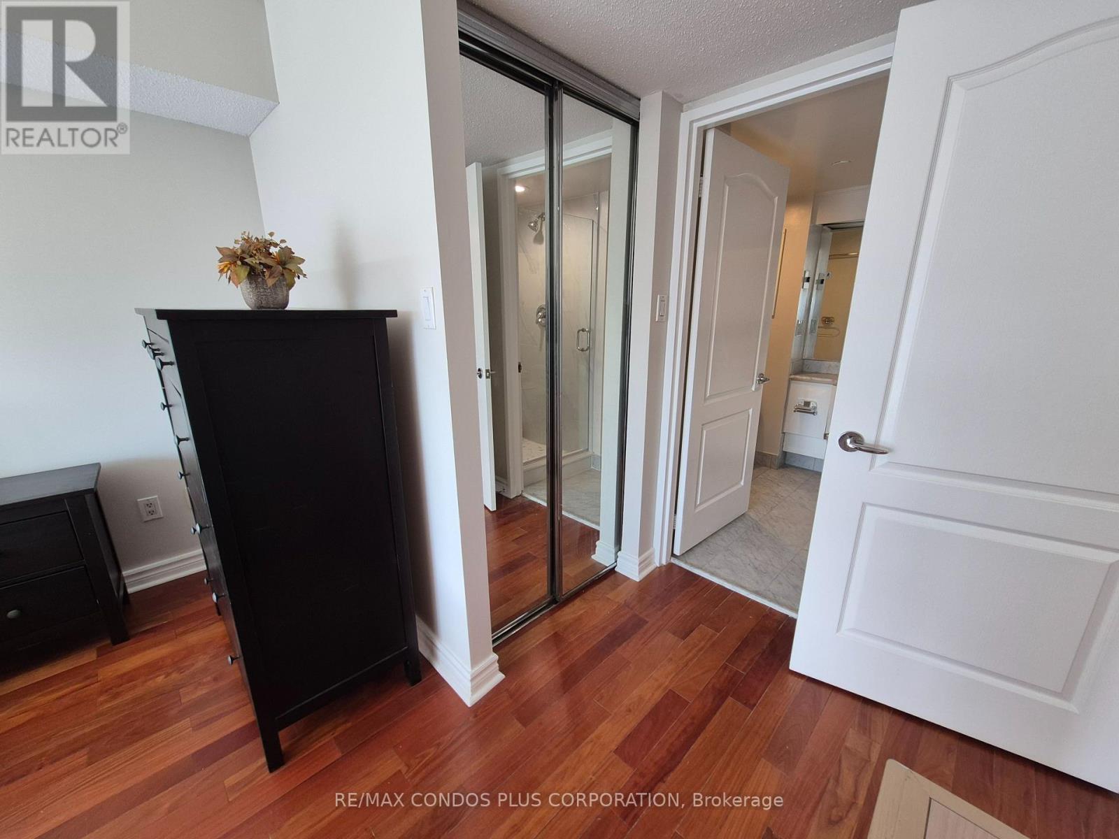 3013 - 38 Elm Street, Toronto, Ontario  M5G 2K5 - Photo 8 - C13022842