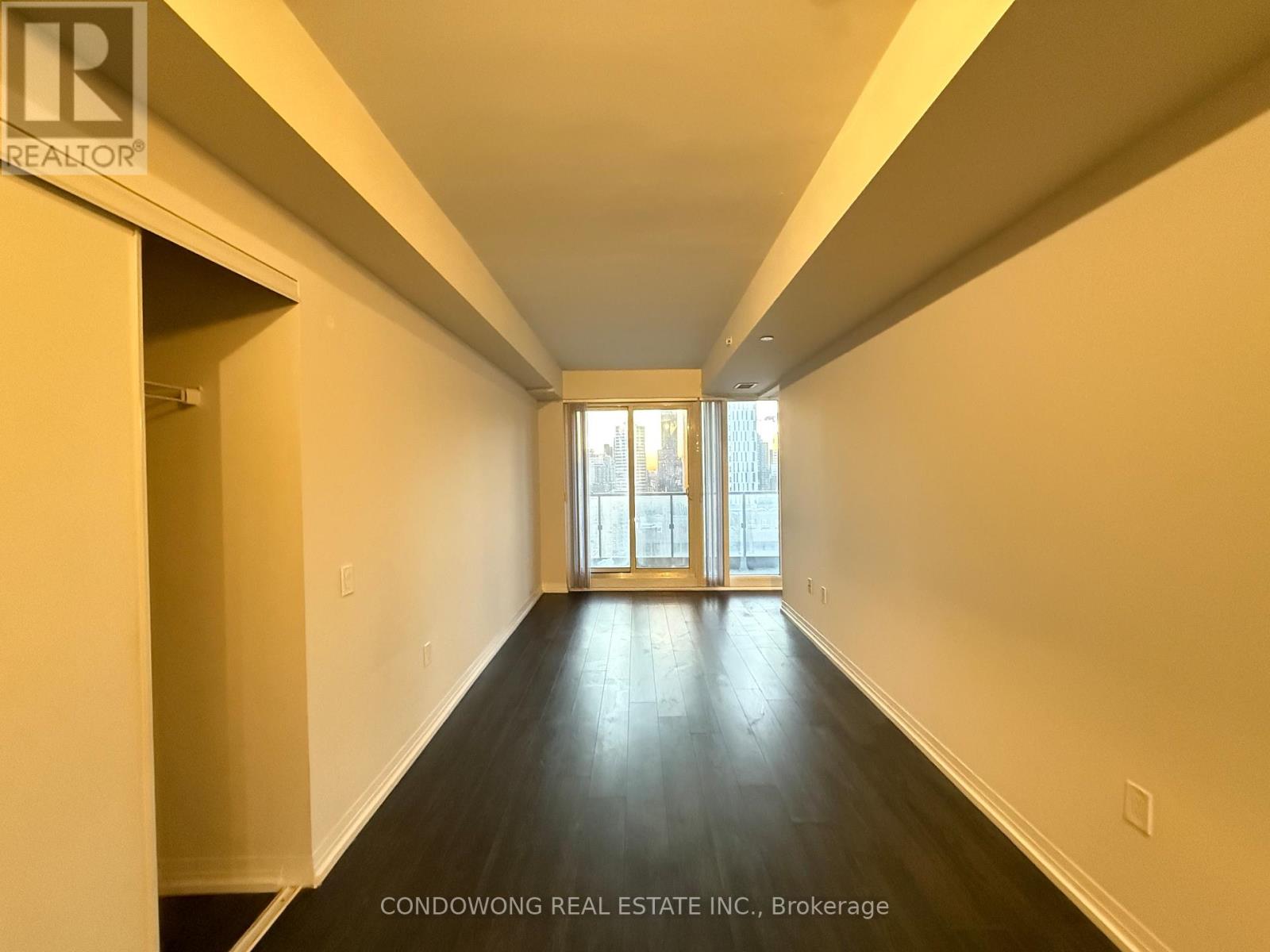 2210 - 251 JARVIS STREET, Toronto, Ontario