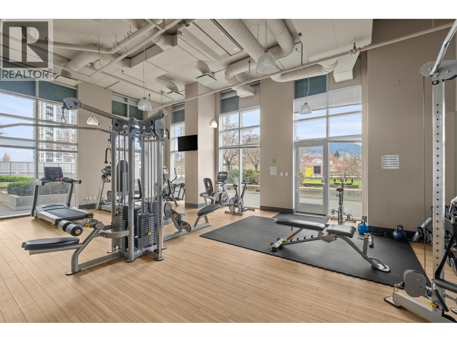 2306 3007 Glen Drive, Coquitlam, British Columbia  V3B 0L8 - Photo 13 - R3113782