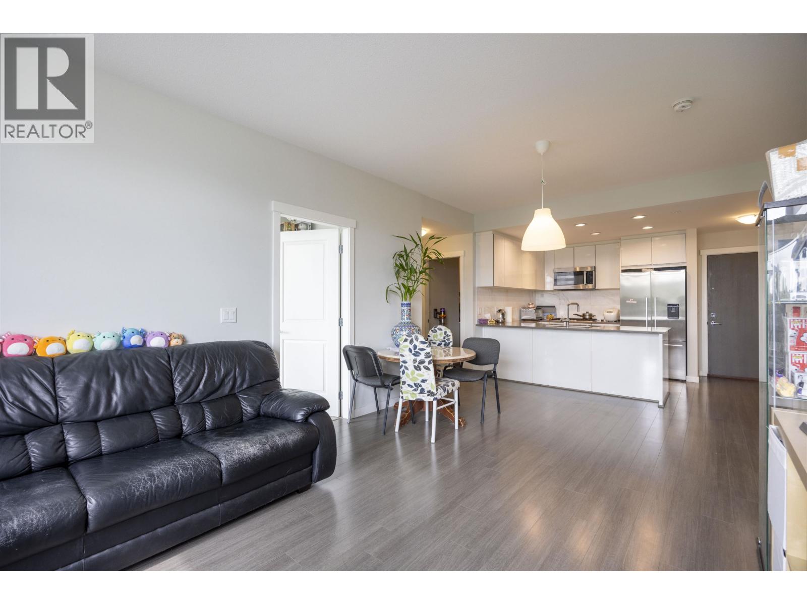 406 3263 Pierview Crescent, Vancouver, British Columbia  V5S 0C3 - Photo 8 - R3113796