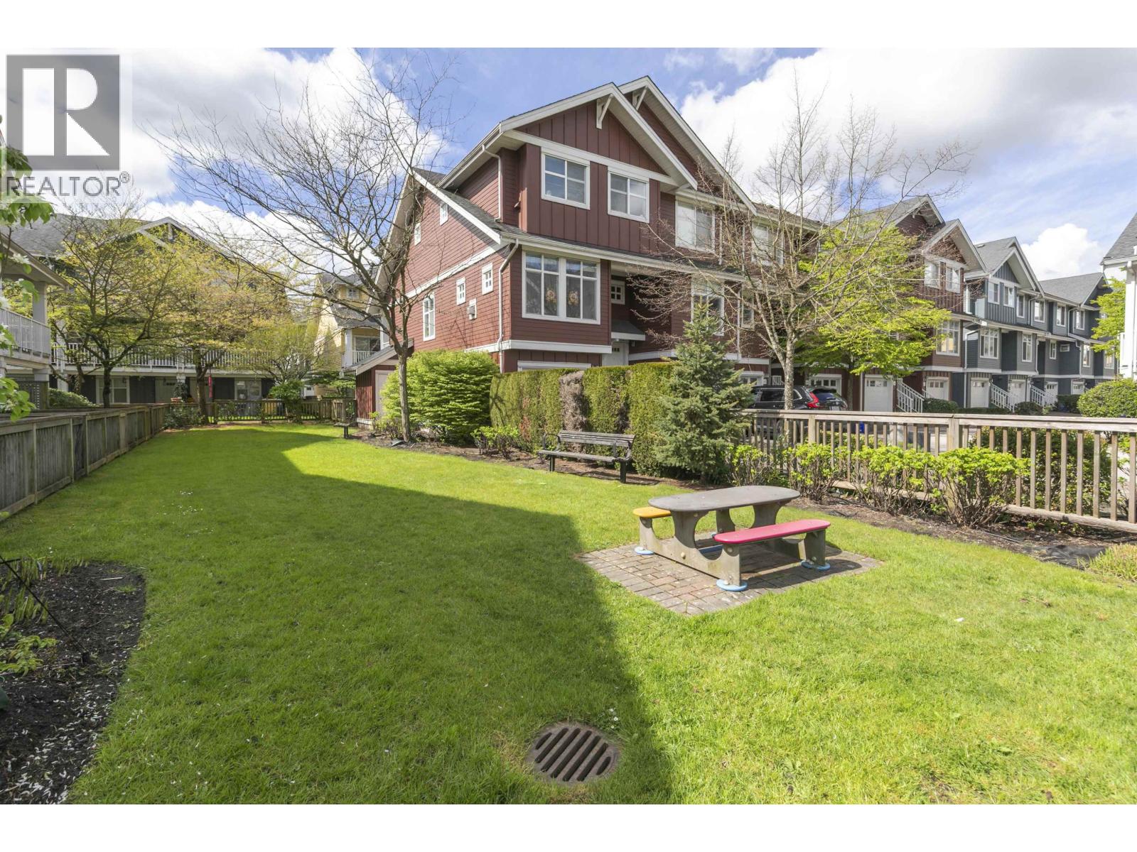 136 935 Ewen Avenue, New Westminster, British Columbia  V3M 0A1 - Photo 21 - R3113811