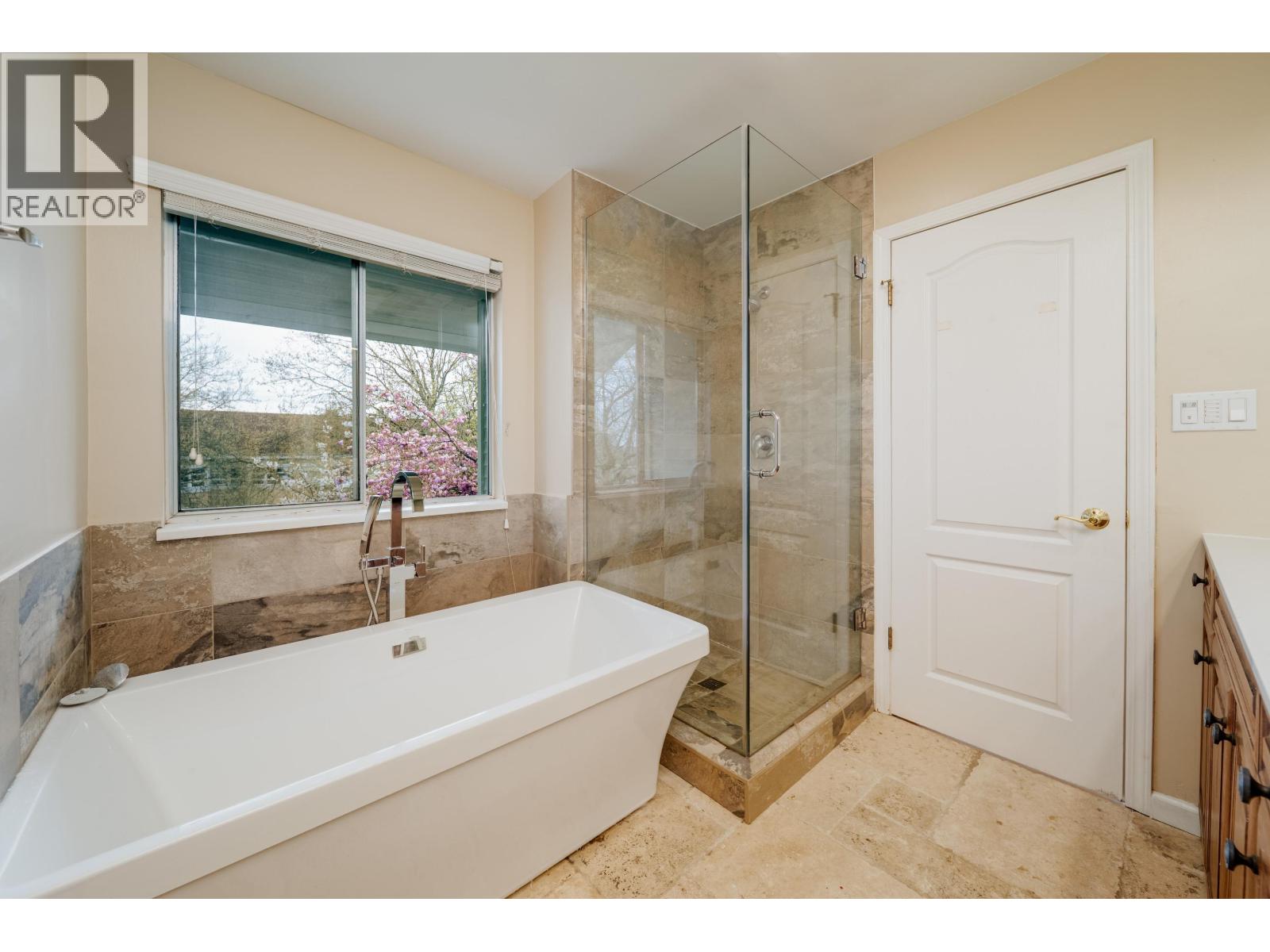 227 Waterleigh Drive, Vancouver, British Columbia  V5X 4T2 - Photo 31 - R3113815