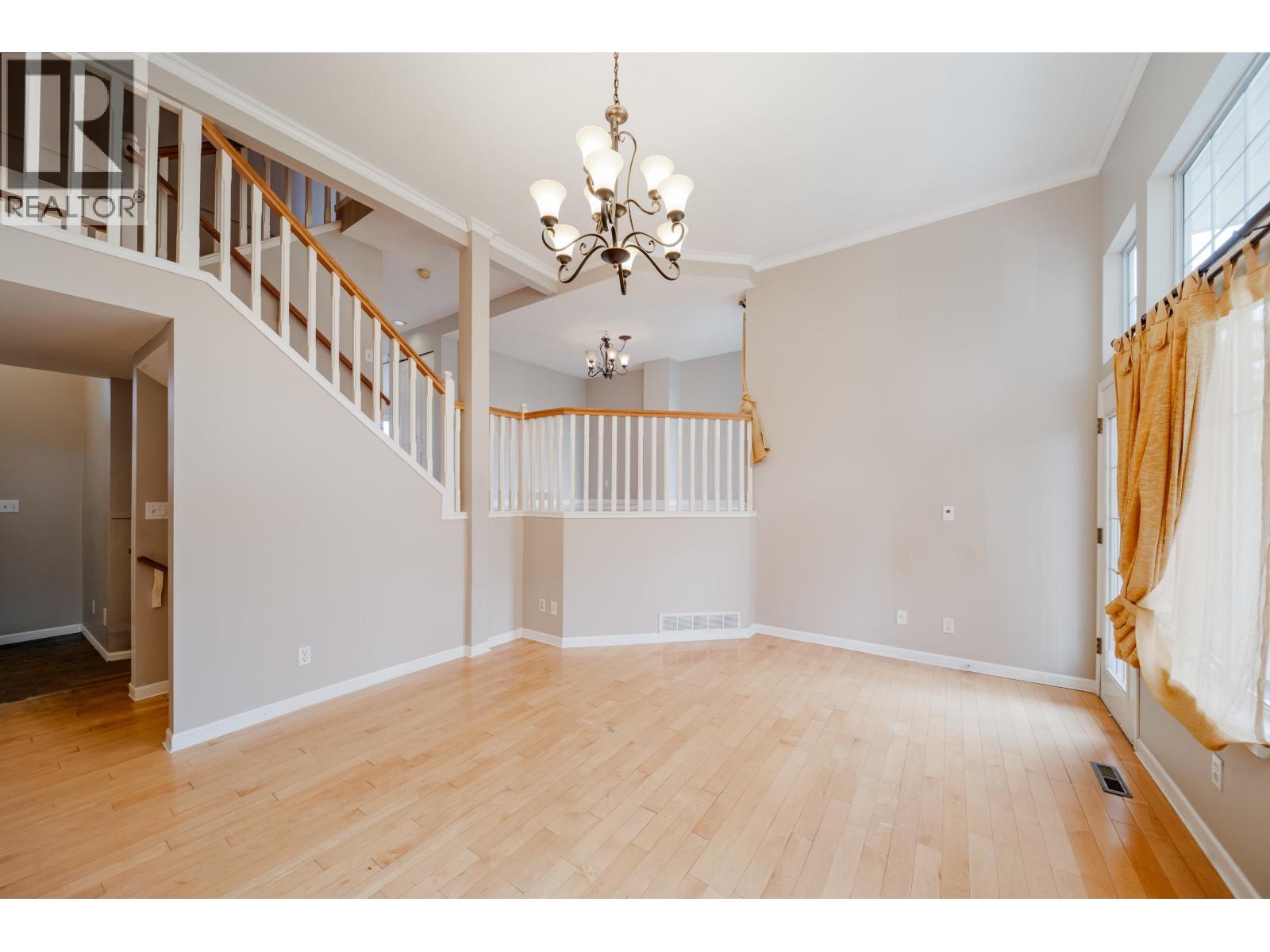 227 Waterleigh Drive, Vancouver, British Columbia  V5X 4T2 - Photo 7 - R3113815