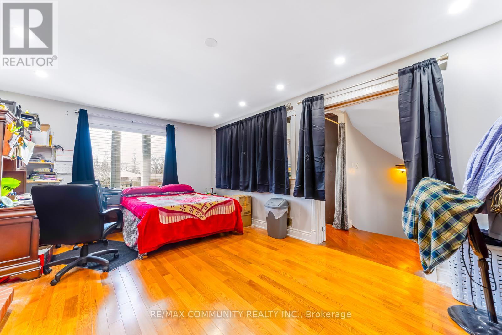 56 Cedar Brae Boulevard, Toronto, Ontario  M1J 2K5 - Photo 18 - E13022832