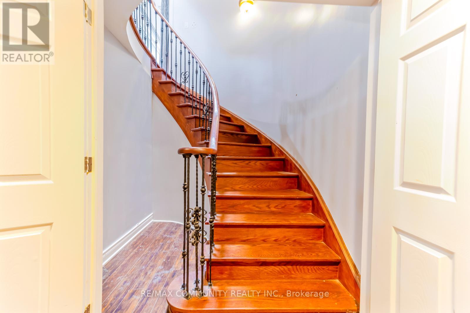 56 Cedar Brae Boulevard, Toronto, Ontario  M1J 2K5 - Photo 37 - E13022832