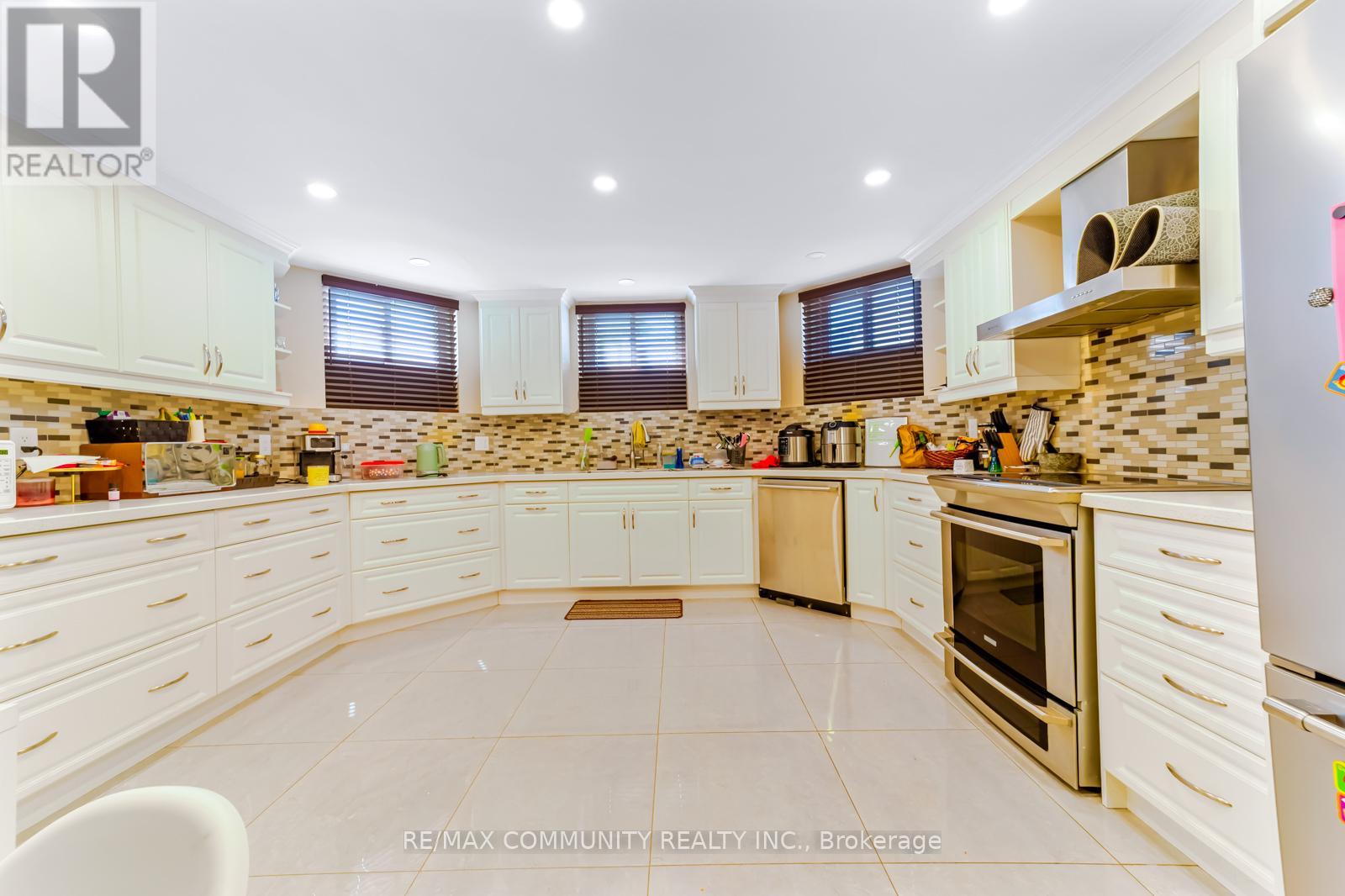 56 Cedar Brae Boulevard, Toronto, Ontario  M1J 2K5 - Photo 40 - E13022832