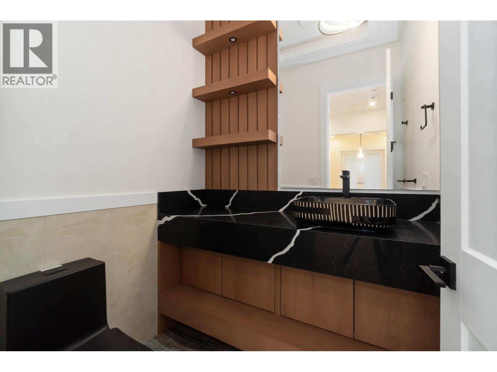 827 Atkins Street, Coquitlam, British Columbia  V3J 5Z6 - Photo 25 - R3105275