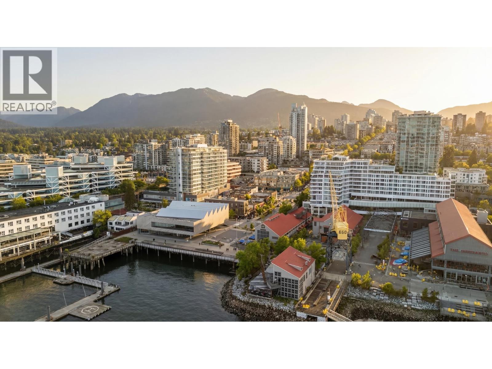 737-745 St. Andrews Avenue, North Vancouver, British Columbia  V7L 3L1 - Photo 40 - R3113769