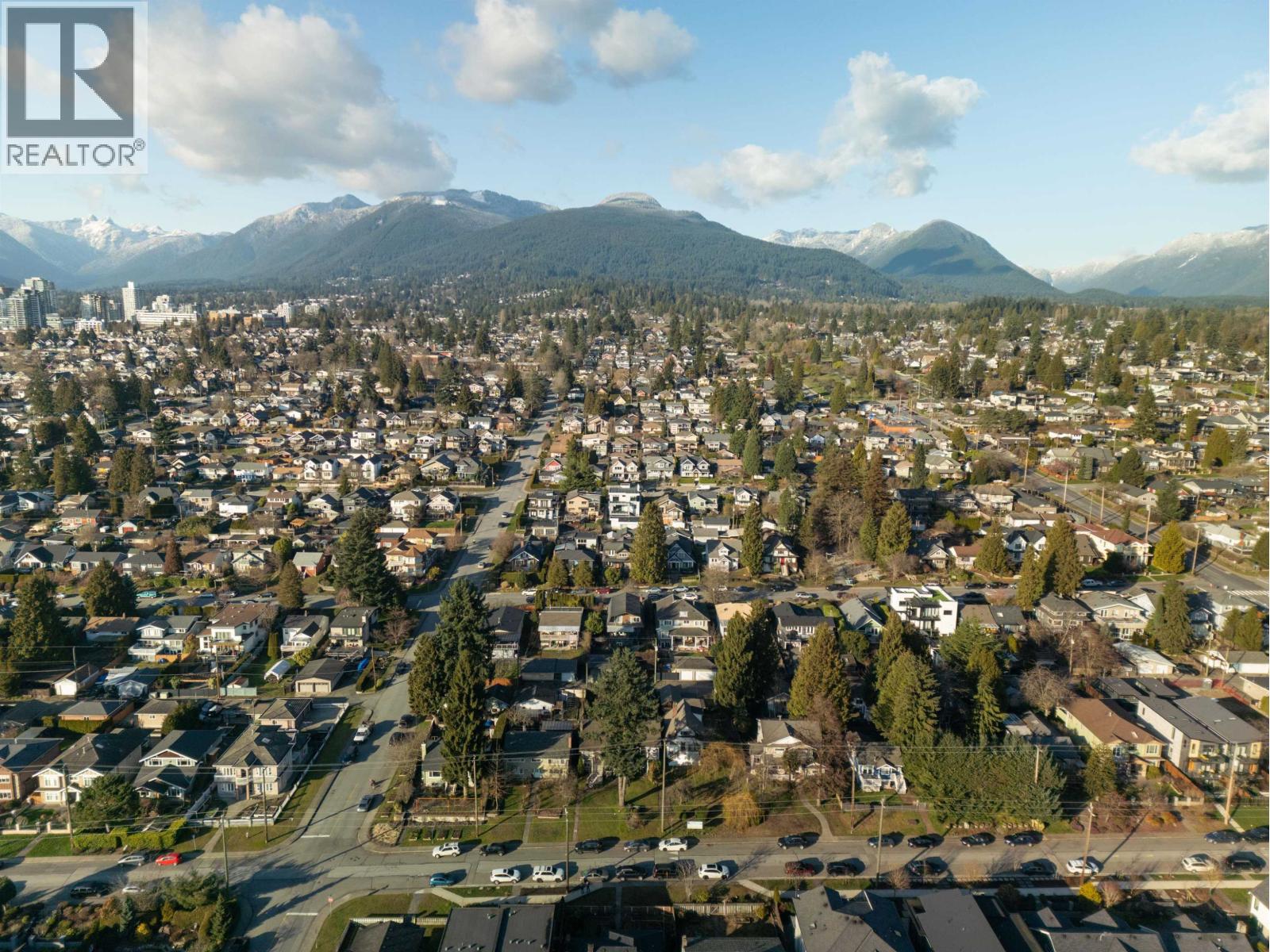 612 E 4th Street, North Vancouver, British Columbia  V7L 1J8 - Photo 28 - R3113788