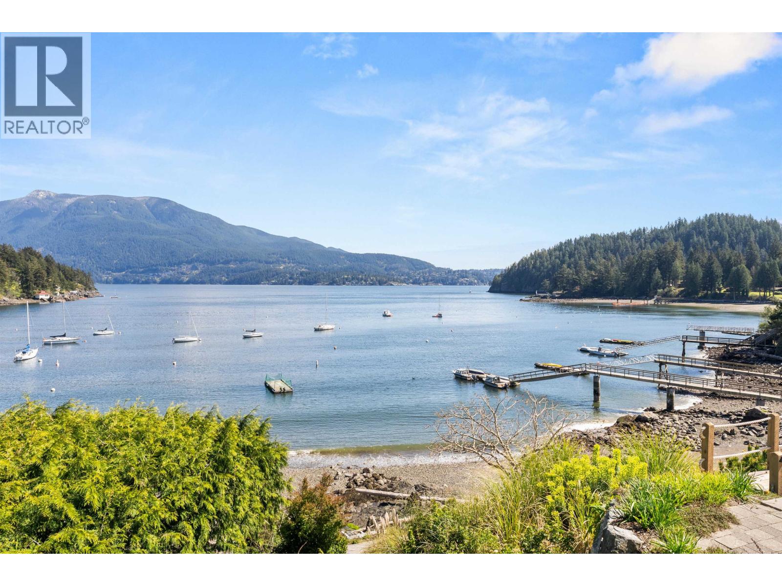 433 SENATOR PLACE, Bowen Island, British Columbia