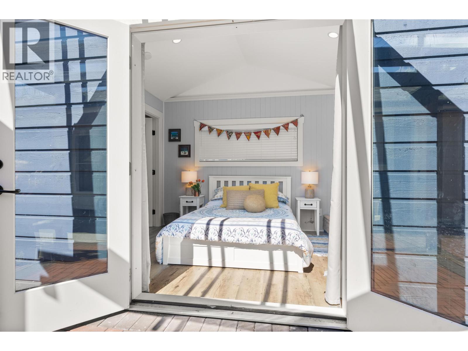 433 Senator Place, Bowen Island, British Columbia  V0N 1G1 - Photo 17 - R3113791