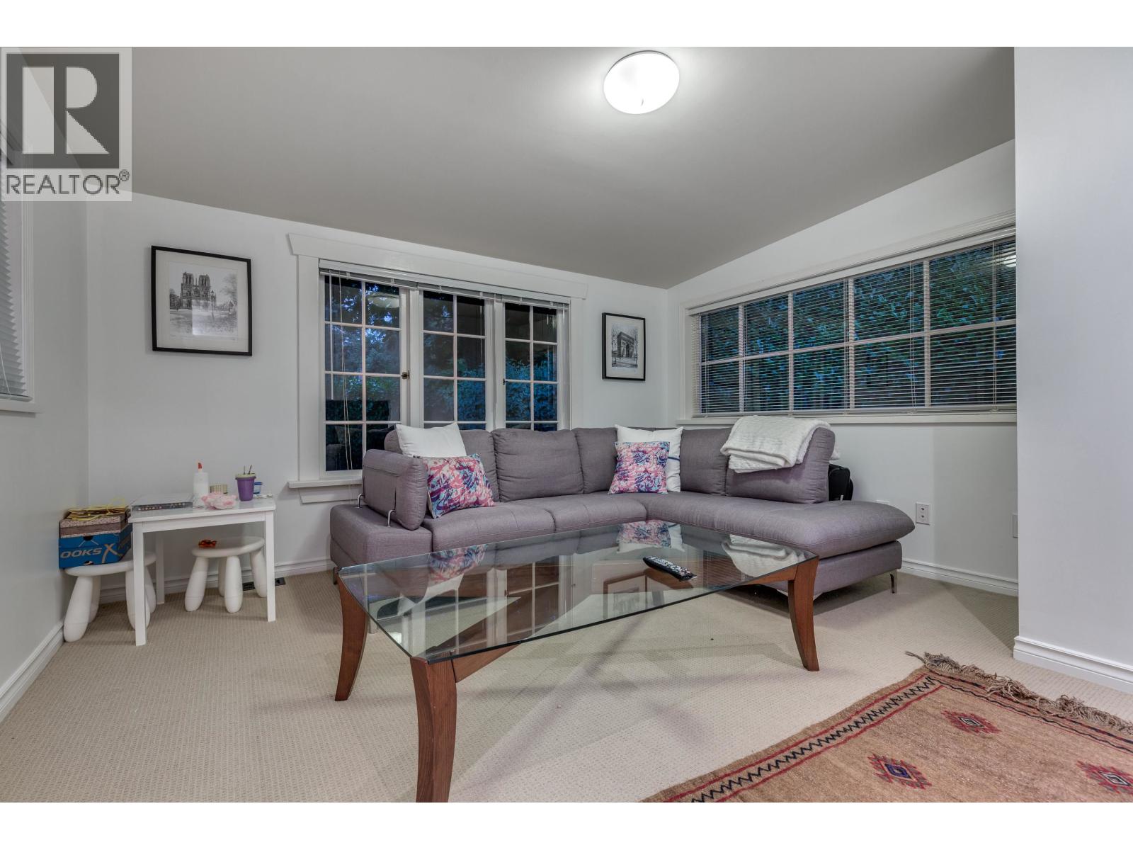 6431 Rosebery Avenue, West Vancouver, British Columbia  V7W 2C5 - Photo 12 - R3113809