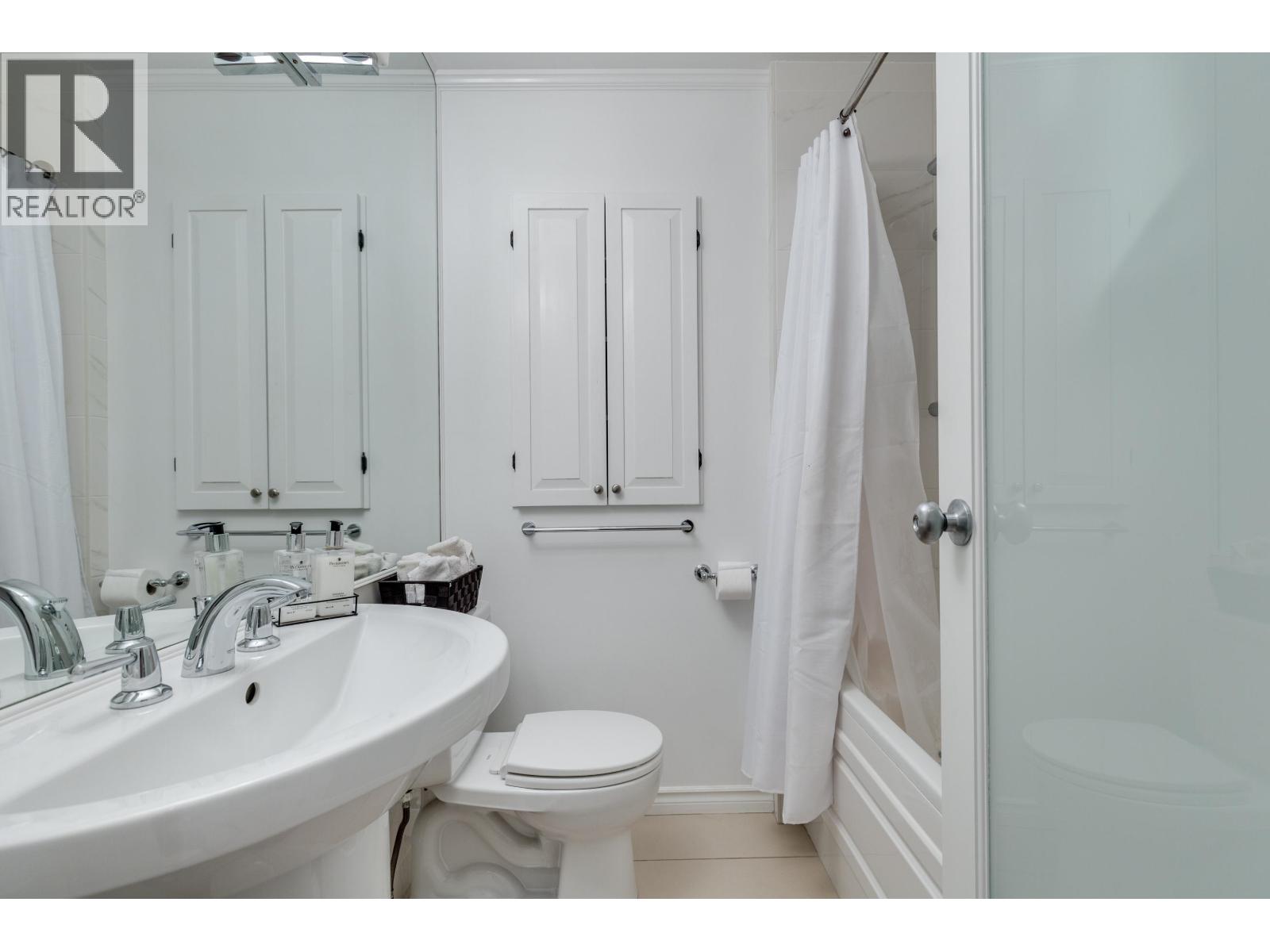 6431 Rosebery Avenue, West Vancouver, British Columbia  V7W 2C5 - Photo 19 - R3113809