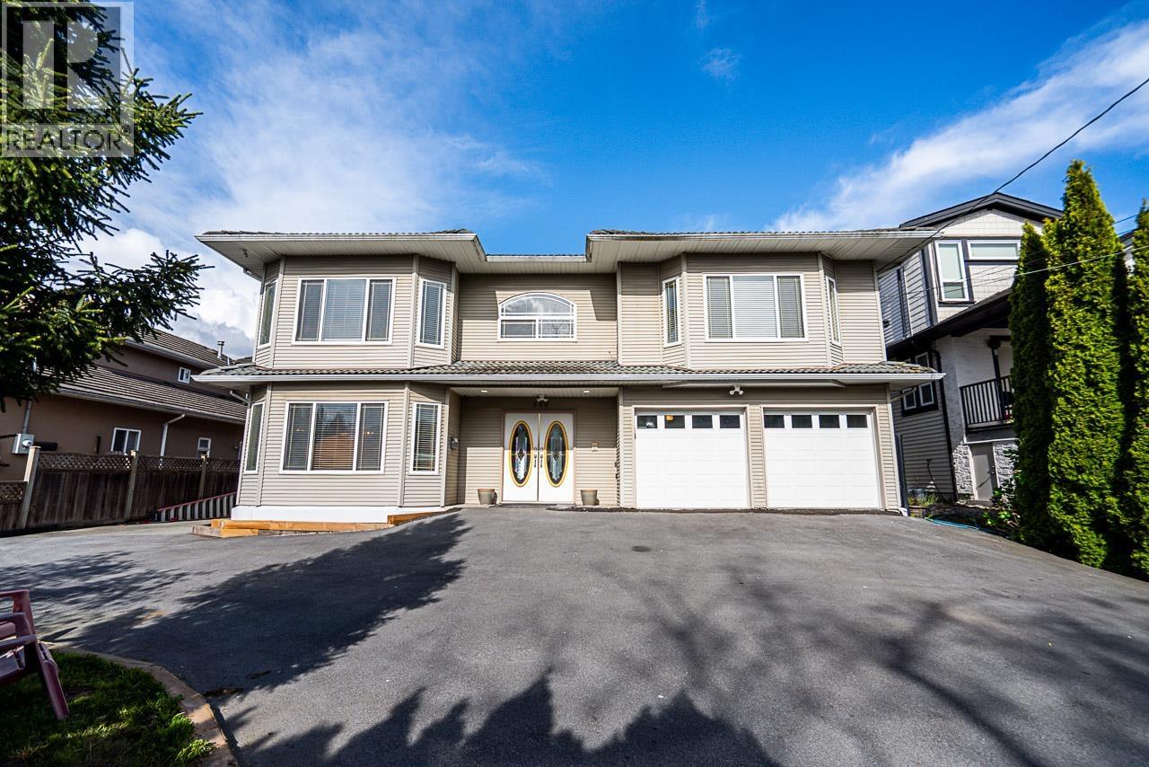 319 LAWRENCE STREET, New Westminster, British Columbia