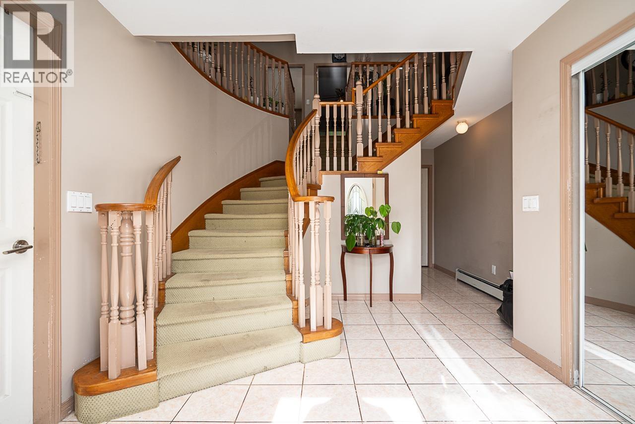 319 Lawrence Street, New Westminster, British Columbia  V3M 5L3 - Photo 18 - R3113823