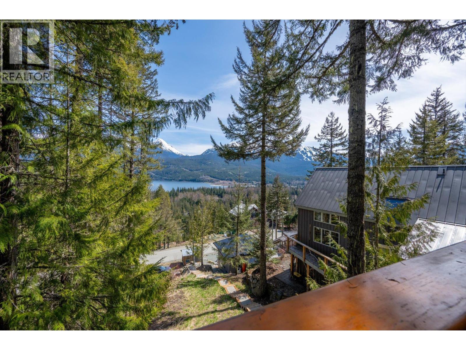 8396 Mountainview Drive, Whistler, British Columbia  V8E 0G3 - Photo 8 - R3113825