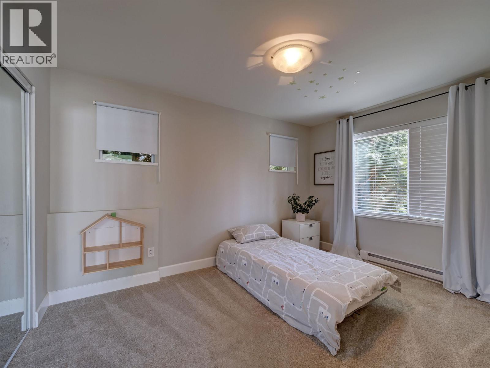 825 Bayview Heights Road, Gibsons, British Columbia  V0N 1V8 - Photo 20 - R3113835