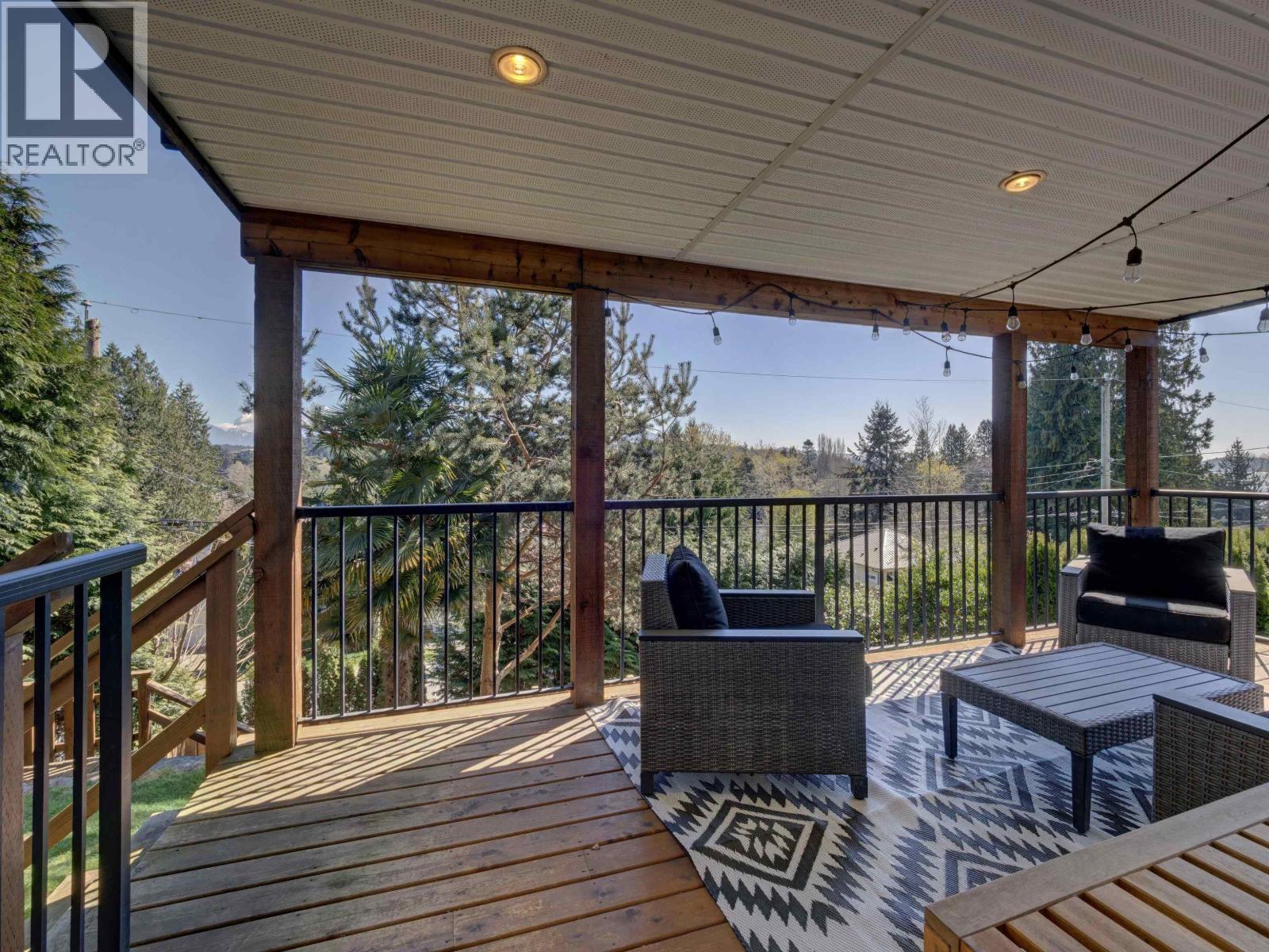 825 Bayview Heights Road, Gibsons, British Columbia  V0N 1V8 - Photo 29 - R3113835