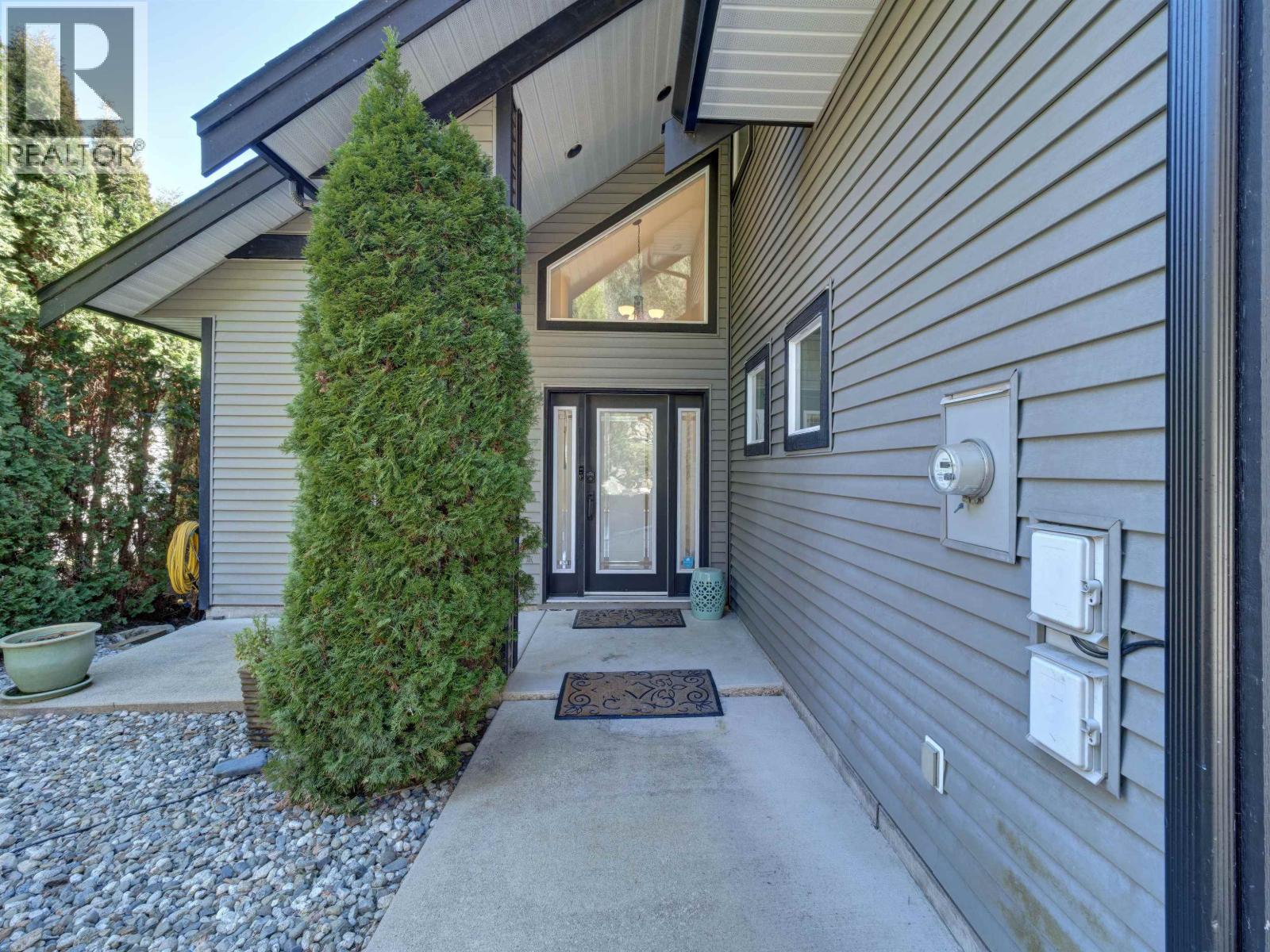 825 Bayview Heights Road, Gibsons, British Columbia  V0N 1V8 - Photo 37 - R3113835