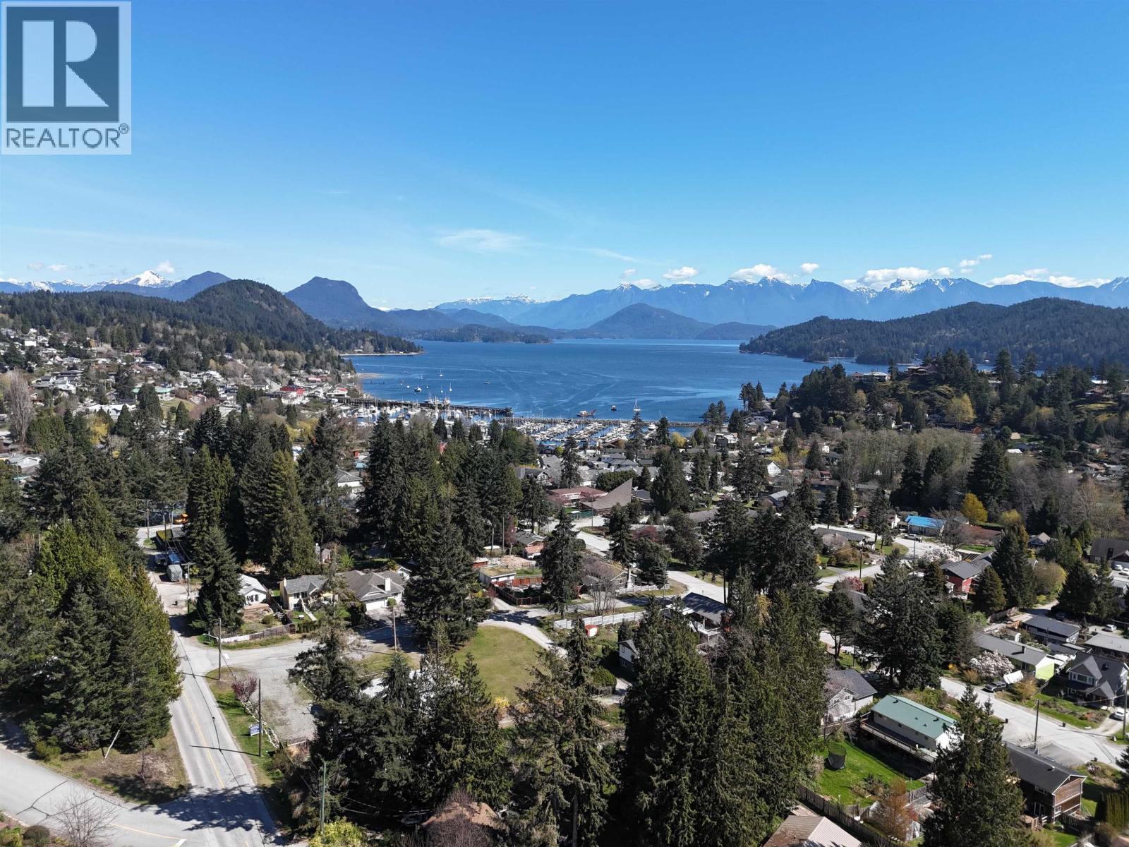 825 Bayview Heights Road, Gibsons, British Columbia  V0N 1V8 - Photo 39 - R3113835