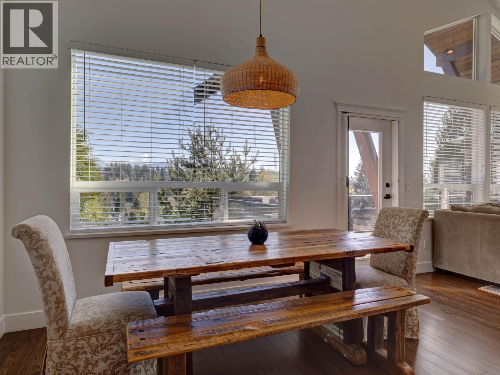 825 Bayview Heights Road, Gibsons, British Columbia  V0N 1V8 - Photo 4 - R3113835