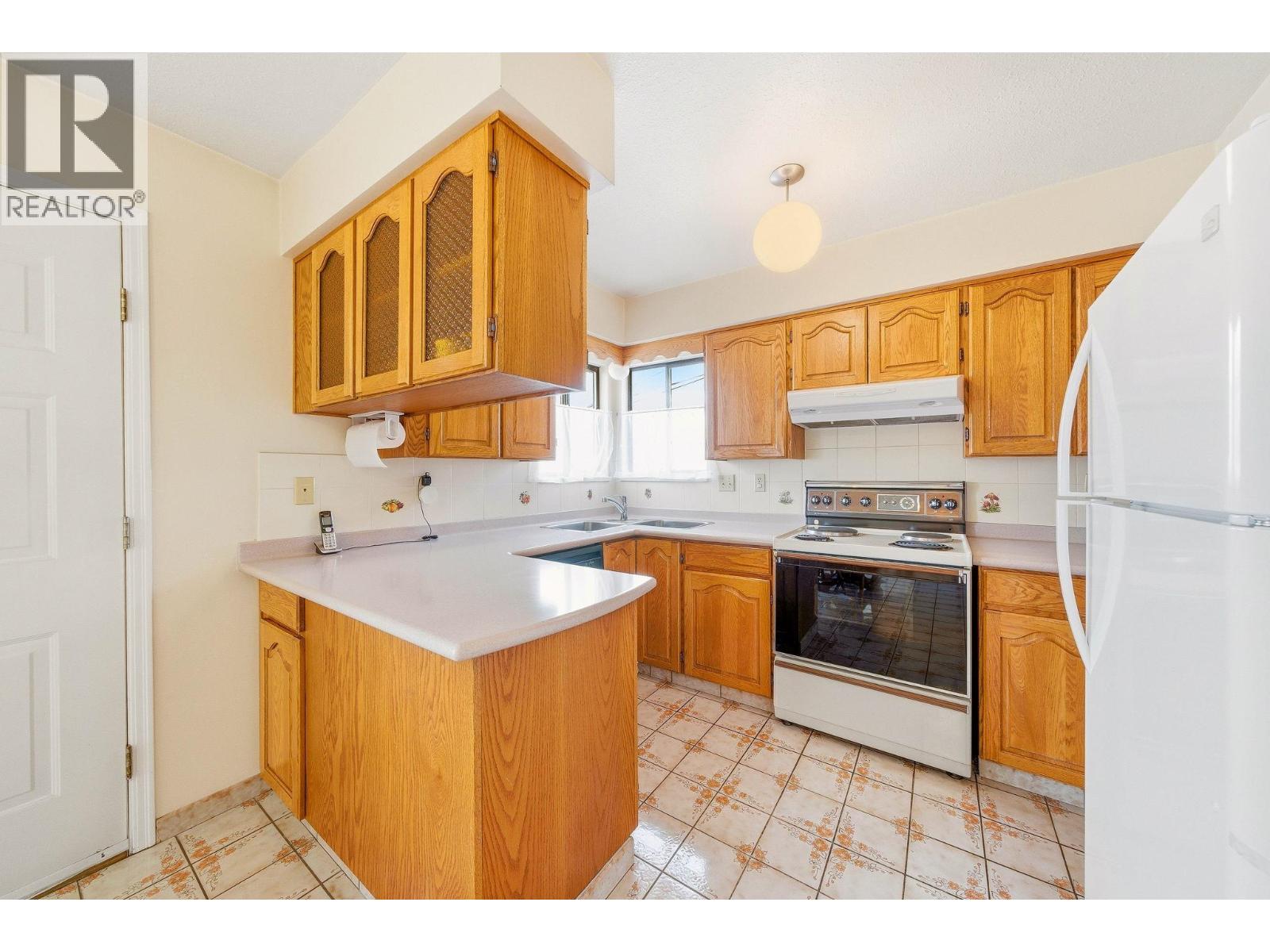 3217 E 18th Avenue, Vancouver, British Columbia  V5M 2R8 - Photo 6 - R3113836