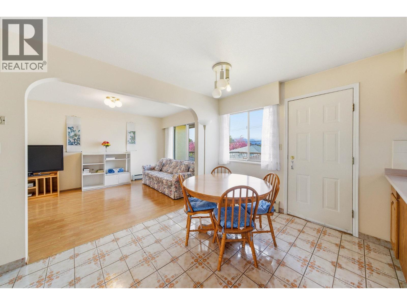 3217 E 18th Avenue, Vancouver, British Columbia  V5M 2R8 - Photo 9 - R3113836