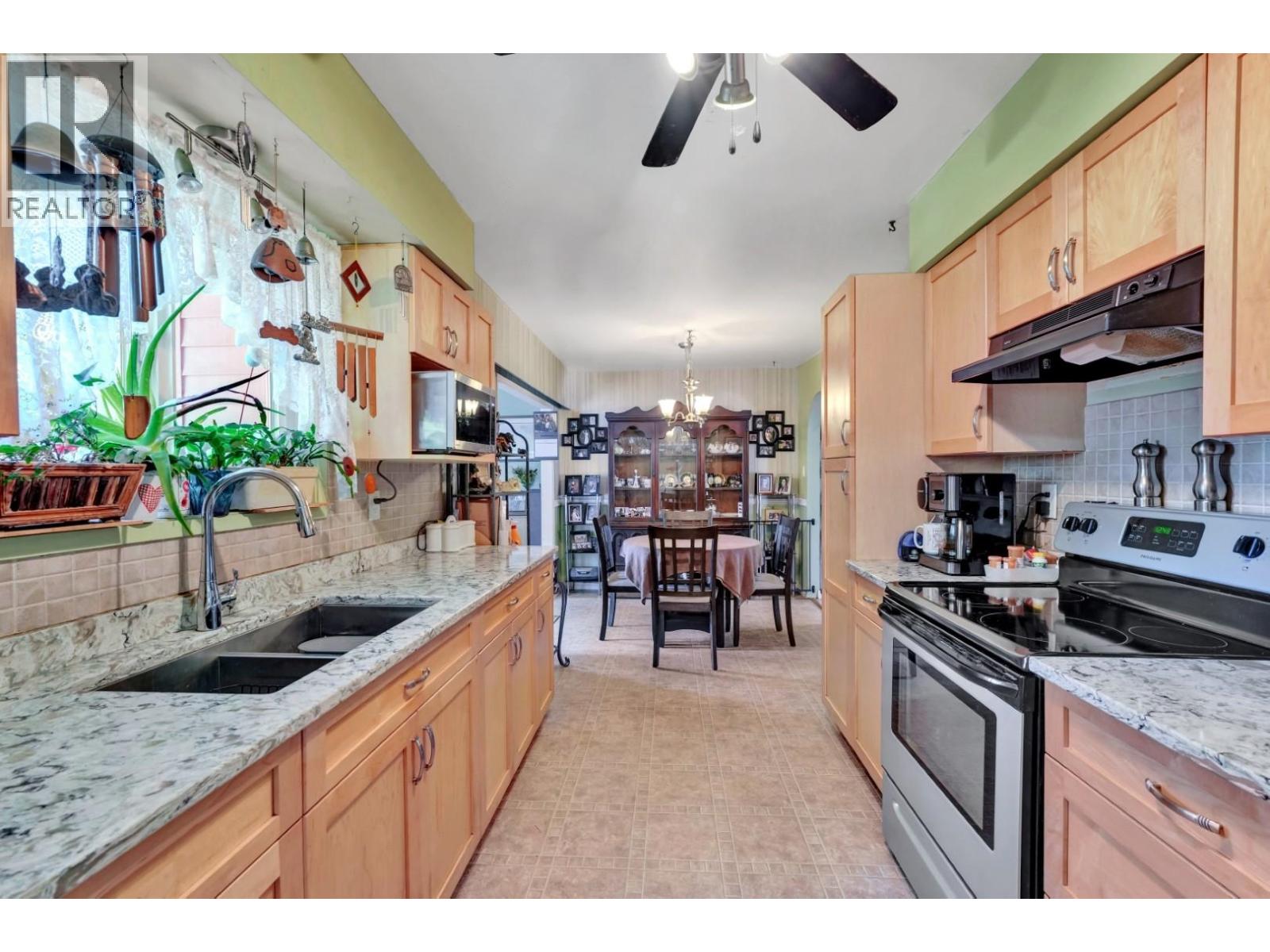 11750 195a Street, Pitt Meadows, British Columbia  V3Y 1G8 - Photo 7 - R3113727