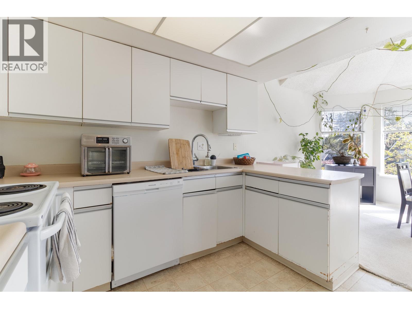 12 1140 Falcon Drive, Coquitlam, British Columbia  V3E 2J6 - Photo 6 - R3113575