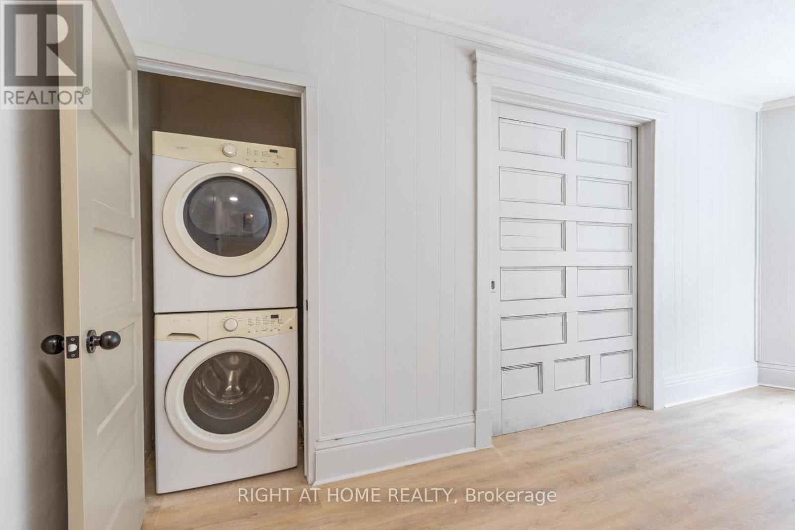 Main Floor - 443 Ontario Street, Newmarket, Ontario  L3Y 2K6 - Photo 26 - N12897084