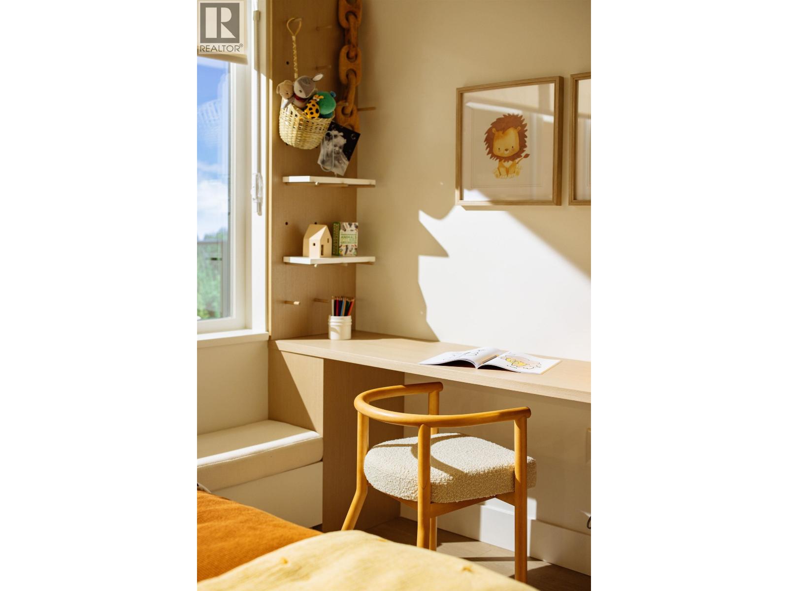 317 1209 Cecile Drive, Port Moody, British Columbia  V3H 1N1 - Photo 10 - R3113135