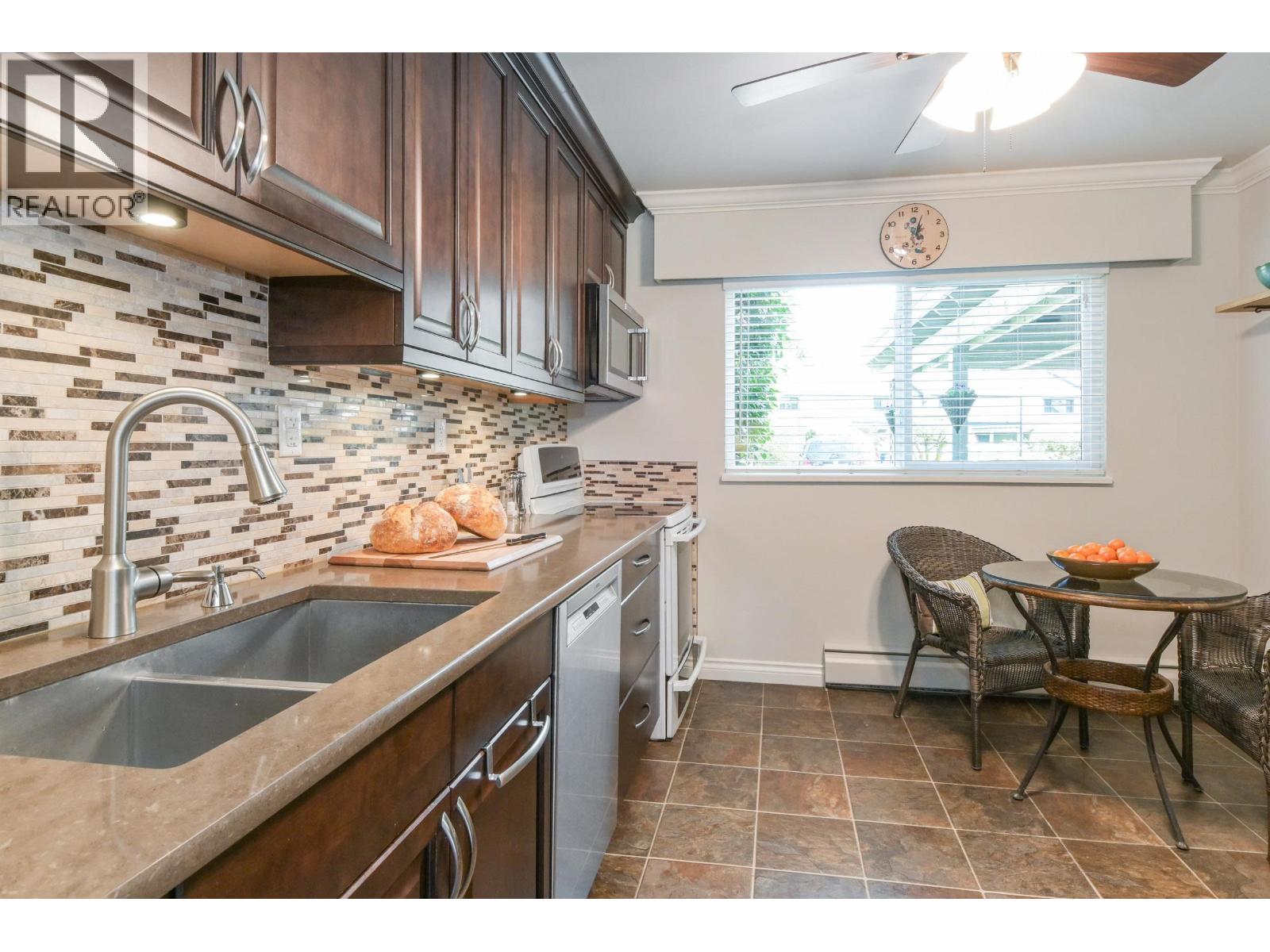 19 11451 Kingfisher Drive, Richmond, British Columbia  V7E 3N5 - Photo 5 - R3113685