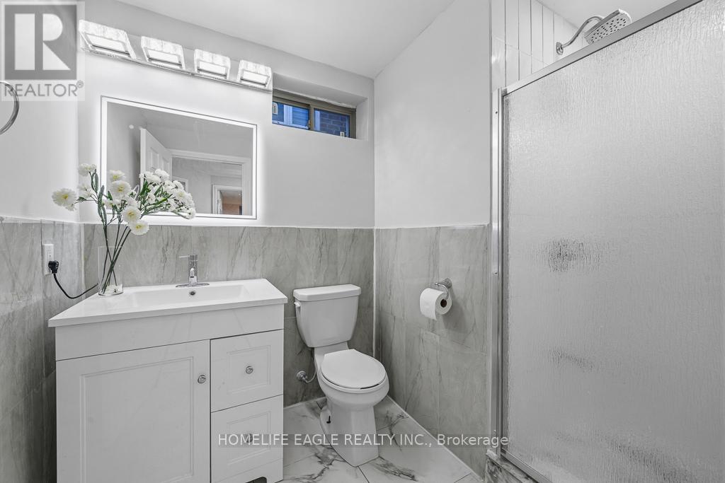 71 Woodhaven Avenue, Aurora, Ontario  L4G 3Y2 - Photo 27 - N13022860