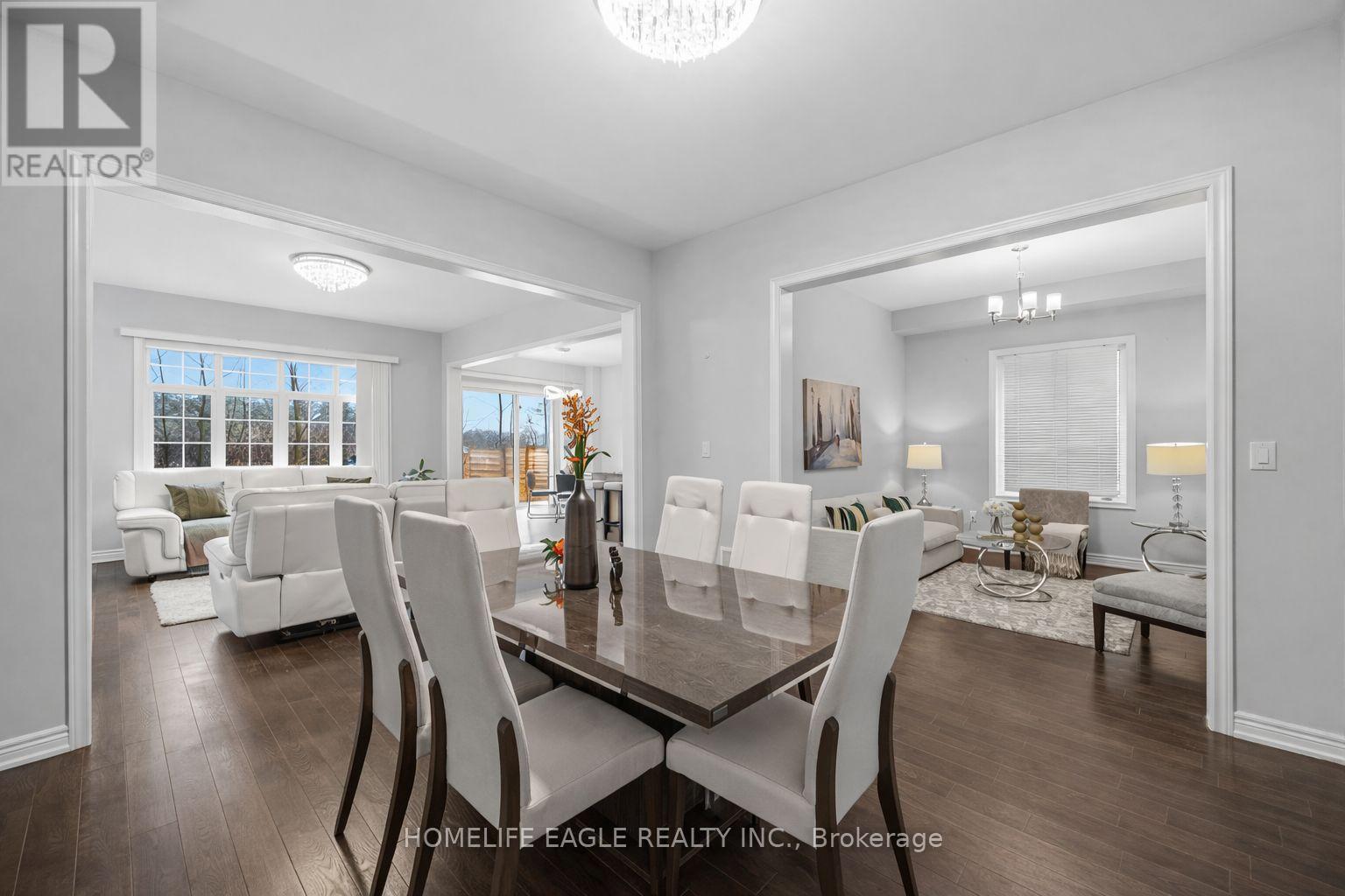 71 Woodhaven Avenue, Aurora, Ontario  L4G 3Y2 - Photo 4 - N13022860